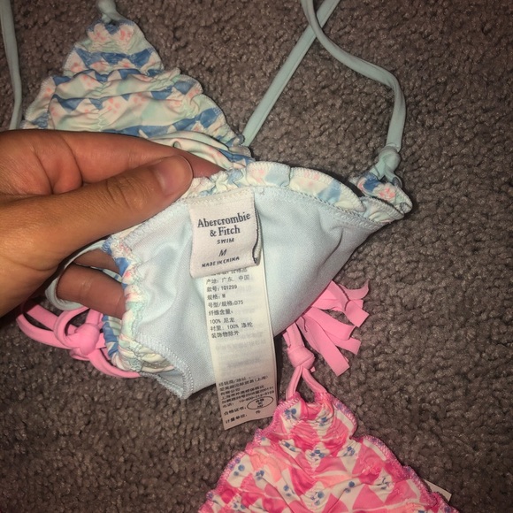 A&F Bikini Top Set - Picture 2 of 2